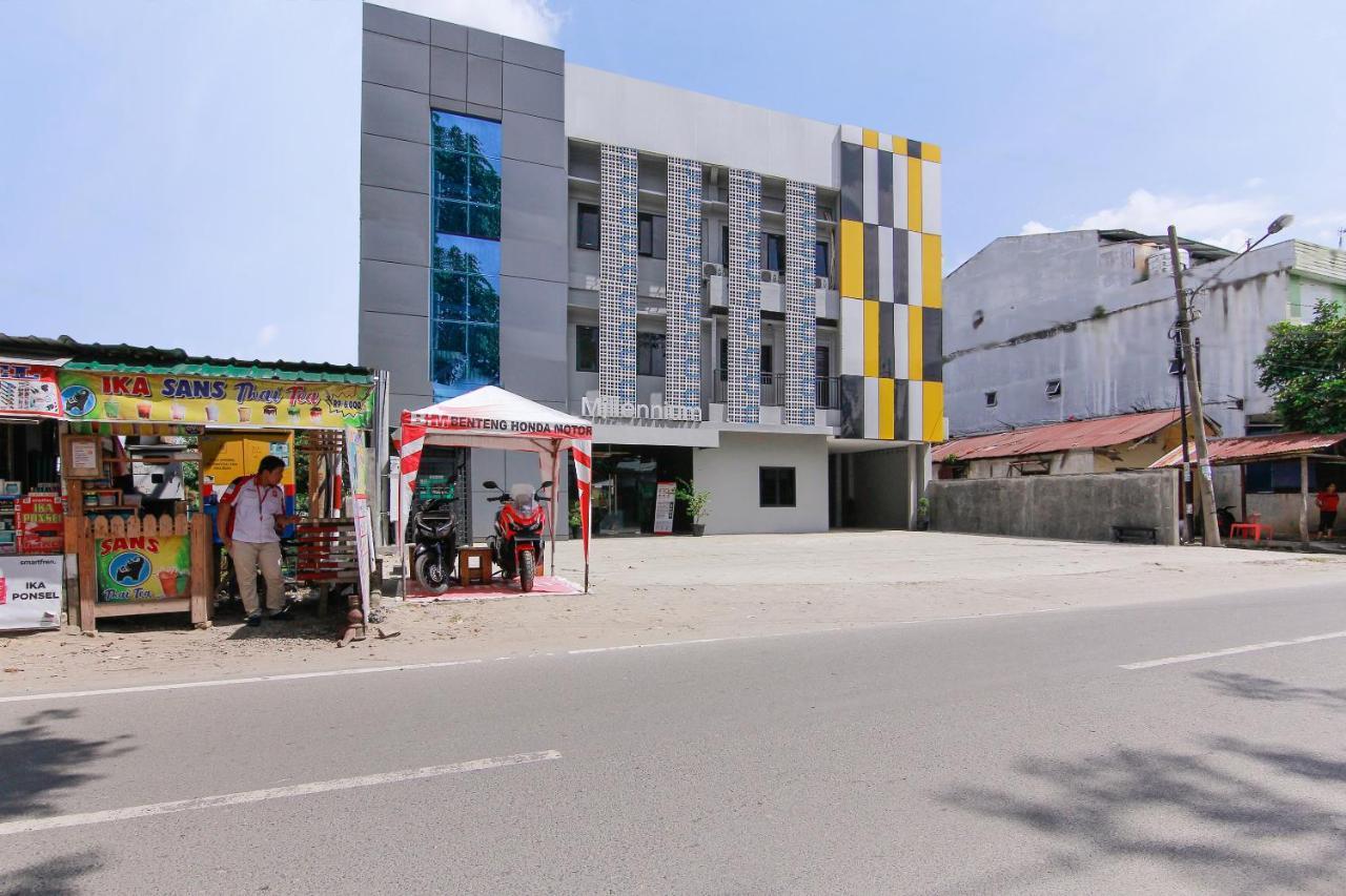 Capital O 3476 Millenium Inn Medan Exterior photo